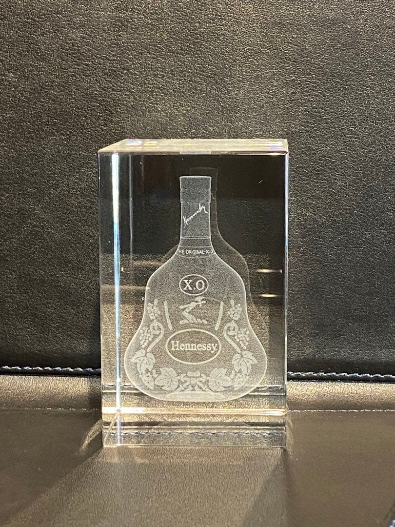 Hennessy XOコニャック700ml ＋クリスタルミニチュア付 2点セット