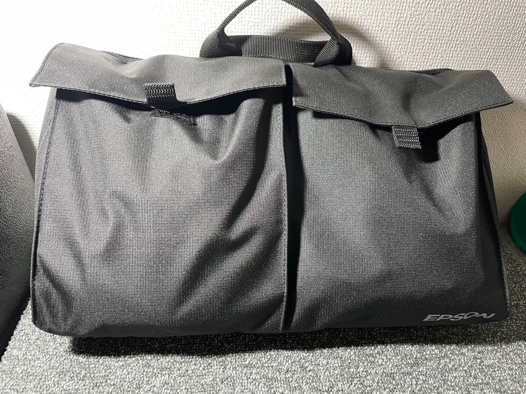 EPSONプロジェクター　EB-1760W