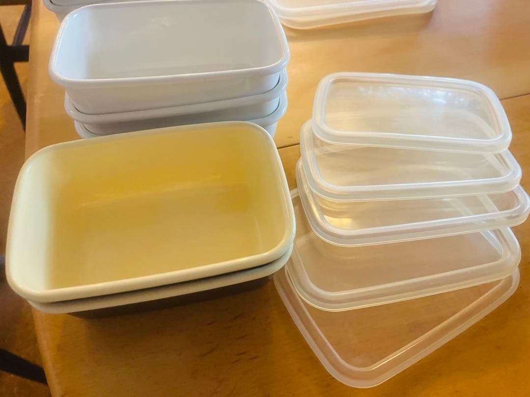 ホーロー容器17個