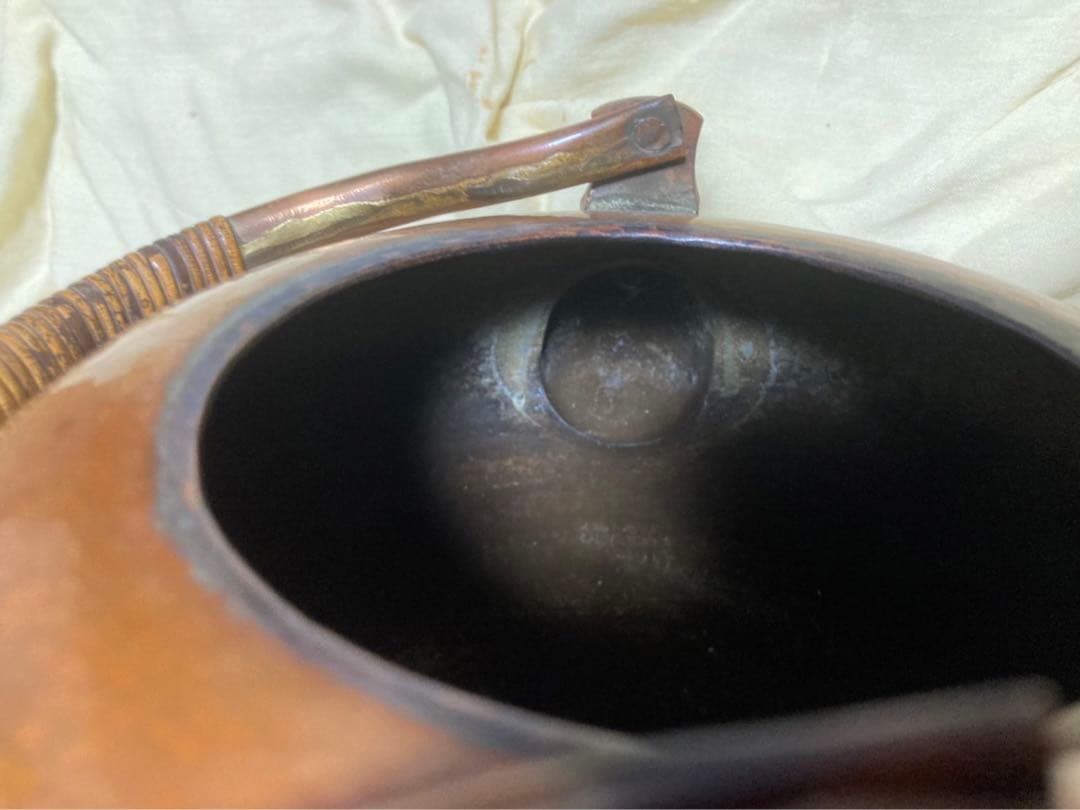 玉川堂 鎚起銅器の葉模様の茶筒&ヤカン