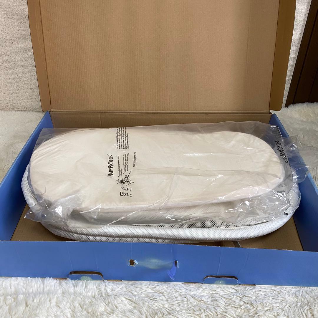 《美品》ベビービョルン クレードルハーモニー ベビーベッド ホワイト