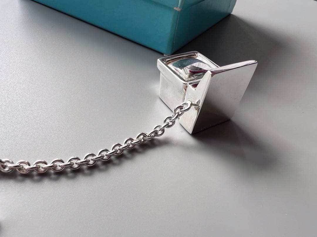 ティファニー　インテリア　置物　パソコン