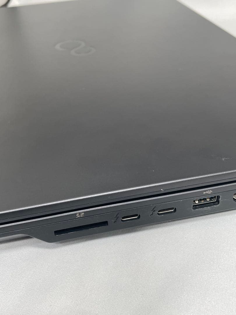 Windowsノート本体 Fujitsu CELSIUS 17inch H970 i5-7440HQ