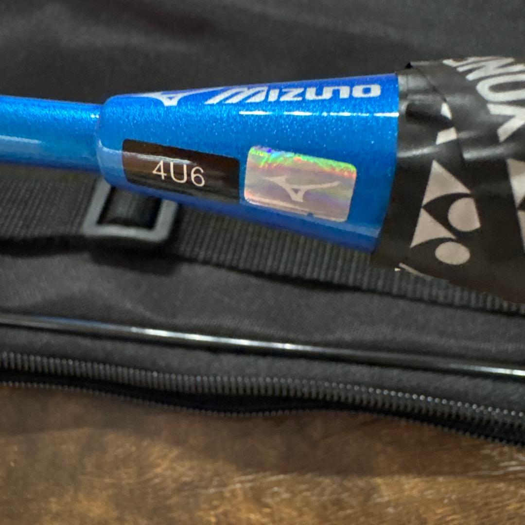 ミズノ　アルティウス08 4U6 バトミントンラケット