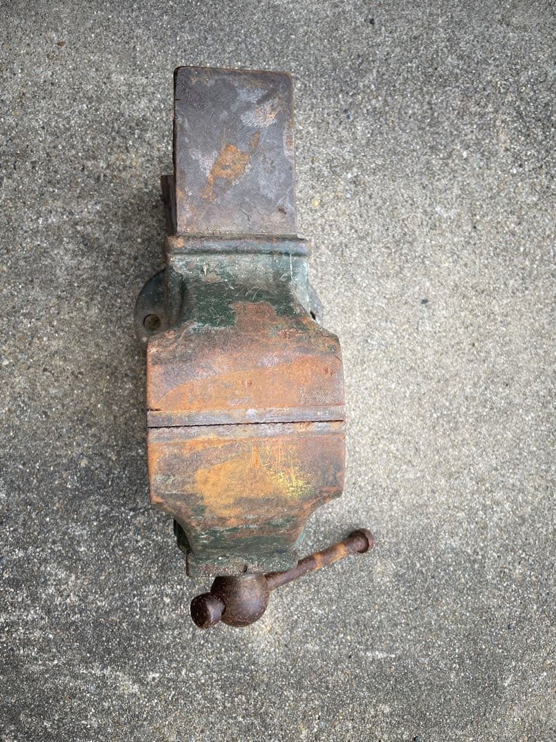 バイス 万力 100 DIY ナベヤ 日曜大工 金属加工