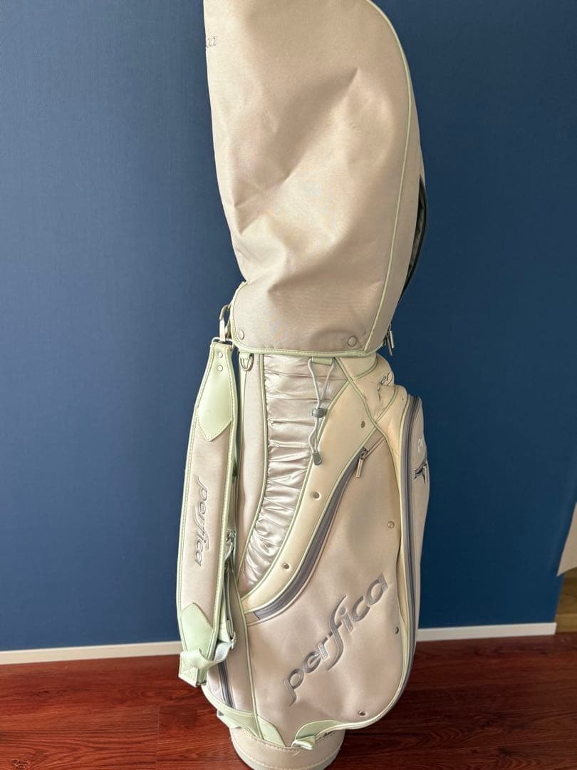 レディース ゴルフクラブセット PRGR＋ダイワ＋テーラーメイド バッグ付