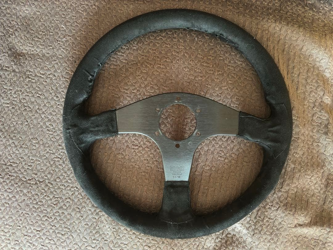 正規　無限 ステアリング 35π MOMO