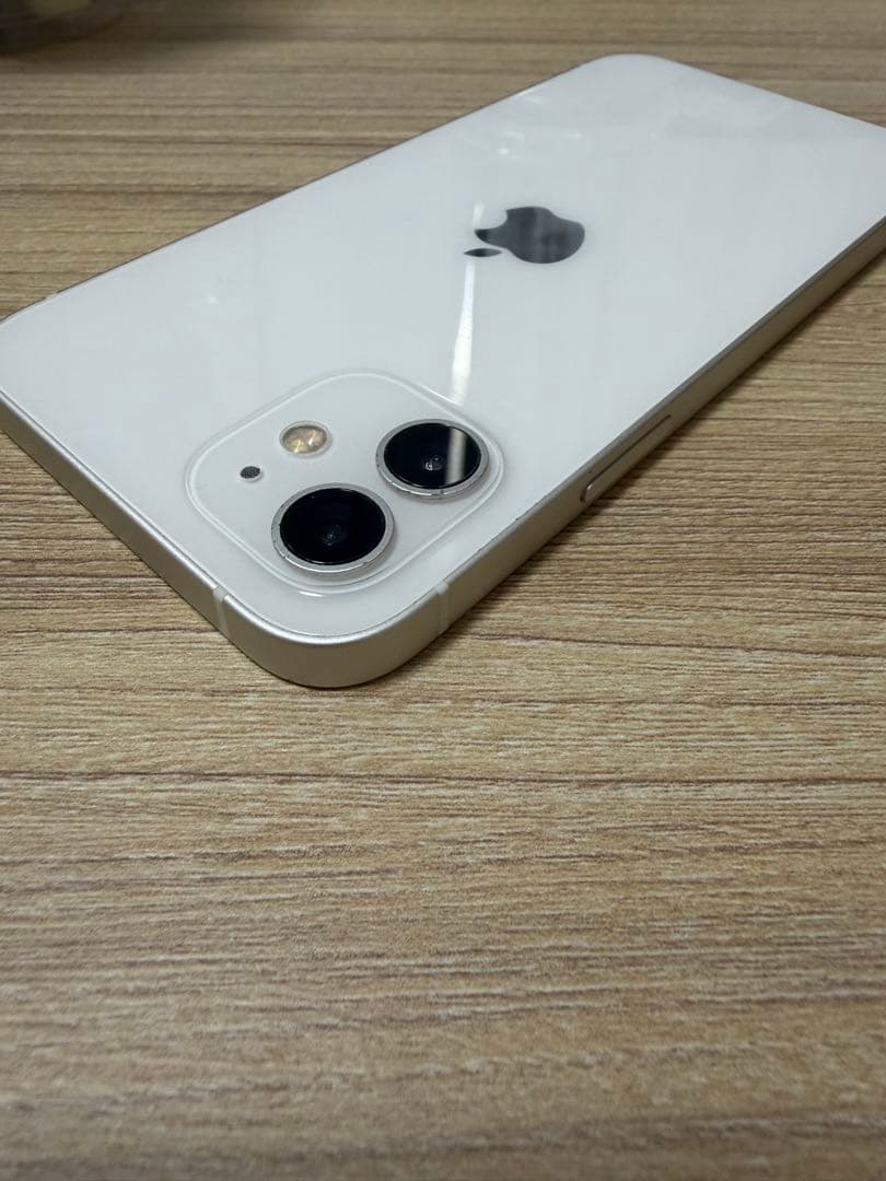 iPhone12 128G ホワイト