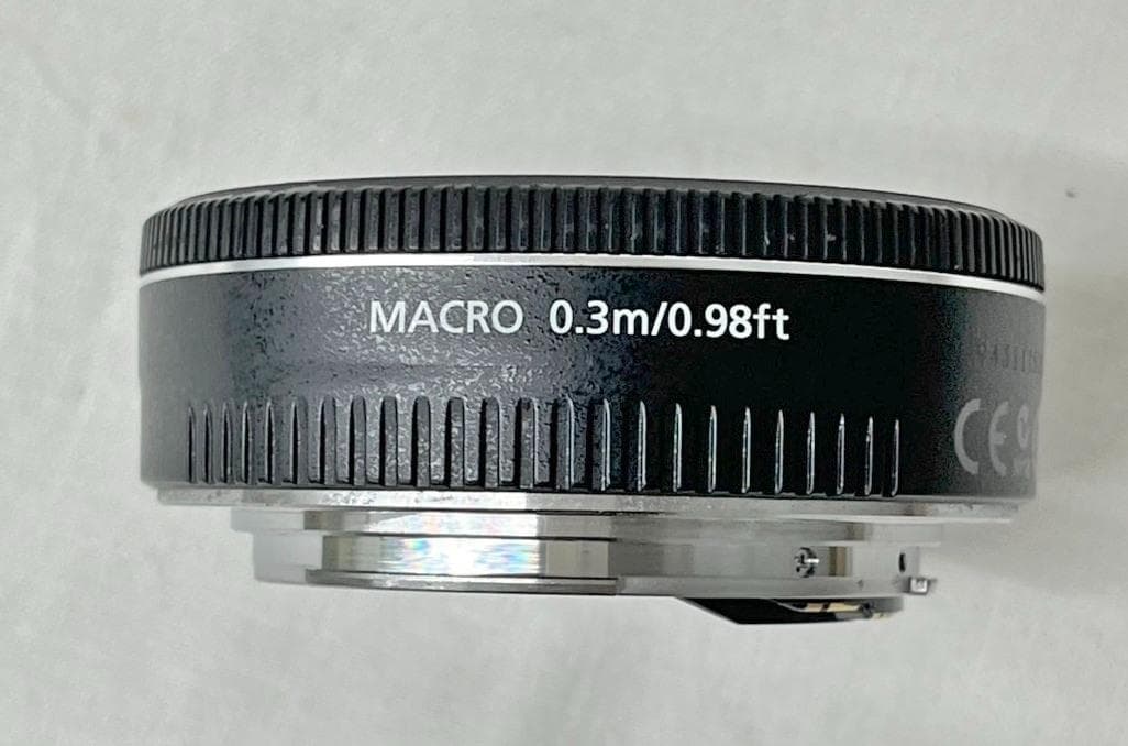 キャノン Canon EFレンズ　EF40mm F2.8 STM