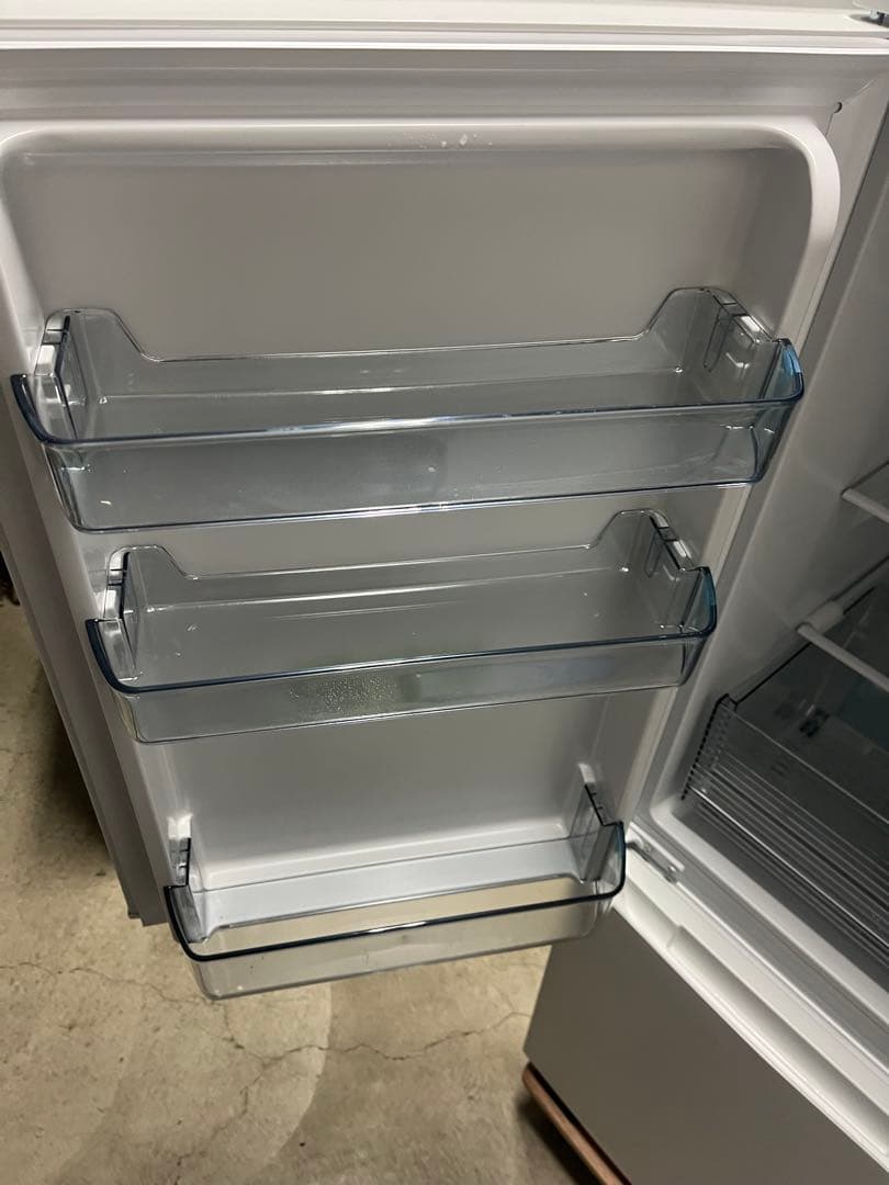 2023年製 SHARP 冷凍冷蔵庫 SJ-D18J-W 白 ホワイト T