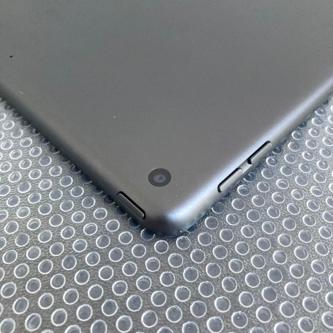 3012【早い者勝ち】電池最良好☆iPad7第7世代 32GB WIFIモデル☆