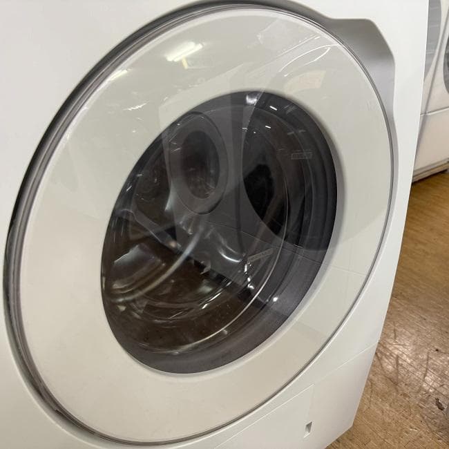 地域限定送料無料　超美品 パナソニック ドラム式洗濯乾燥機 NA-LX113B