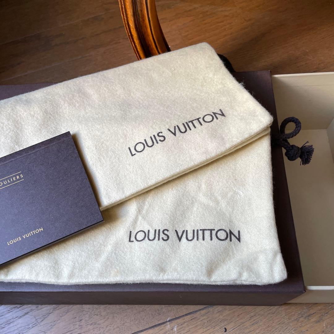 LOUIS VUITTON ホワイト ミュール　⭐︎箱、保存袋、取説あり⭐︎