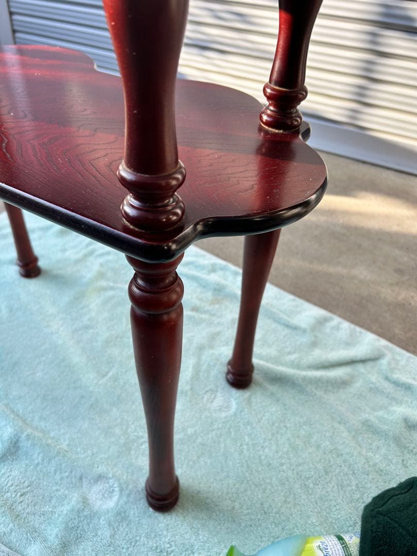 ninamagic アンティーク　木製ダークレッドサイドテーブル 2段