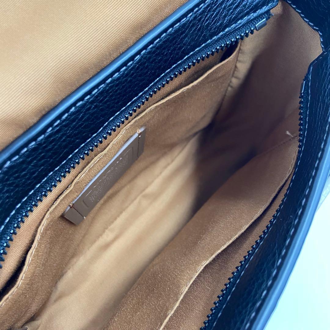 美品✨ コーチ ショルダーバッグ サリバン フラップ クロスボディ CP043