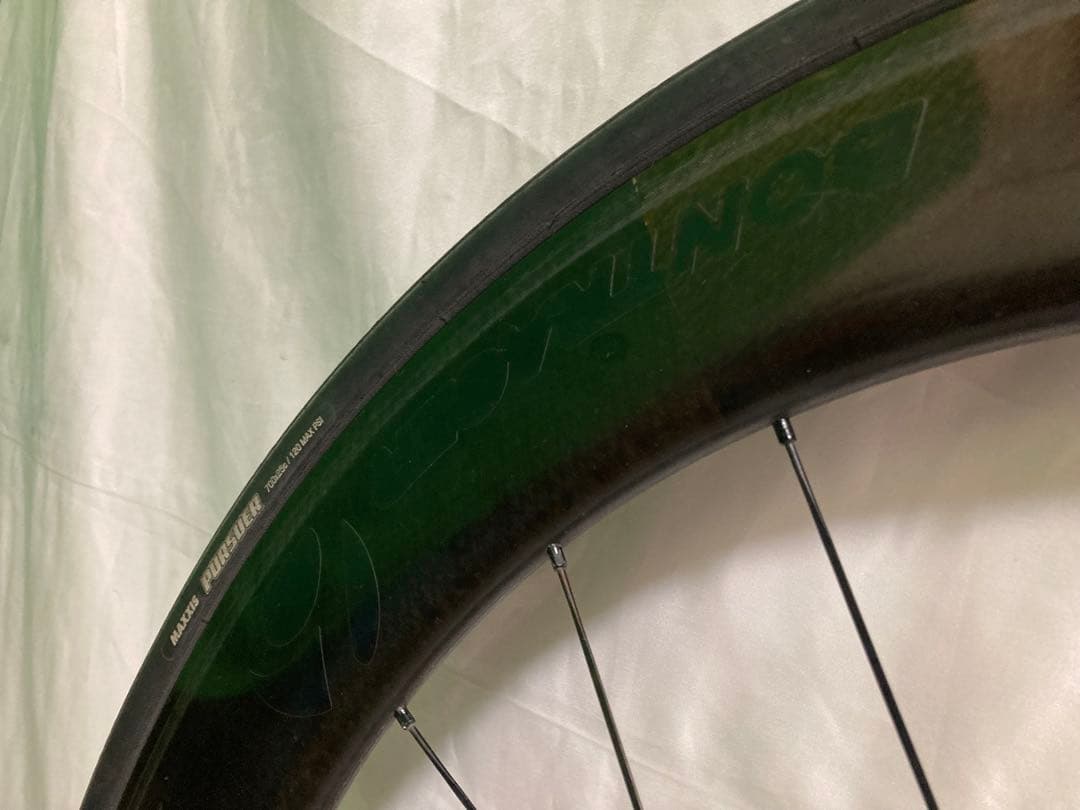 ボントレガー AEOLUS 7 チューブレス カーボンホイール