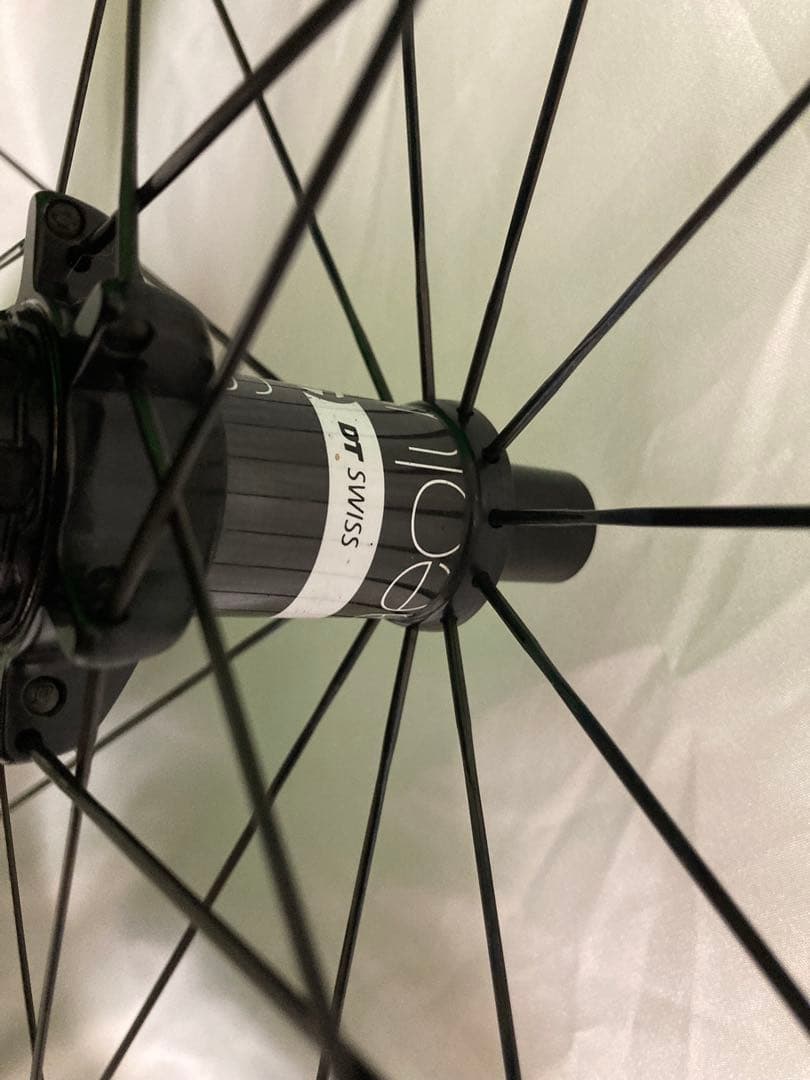 ボントレガー AEOLUS 7 チューブレス カーボンホイール