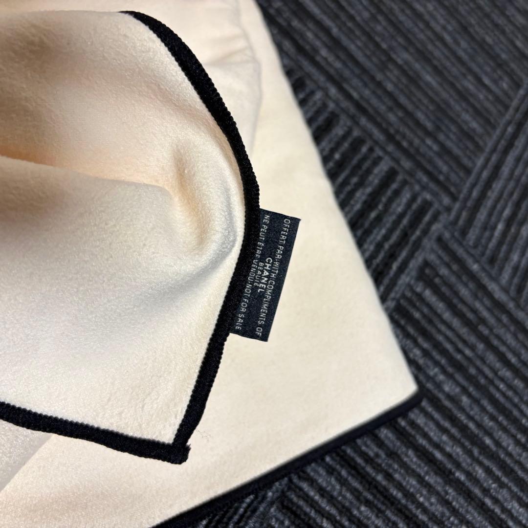 CHANELシャネル ノベルティ ブランケット フリース クリーム色♡極美品♡