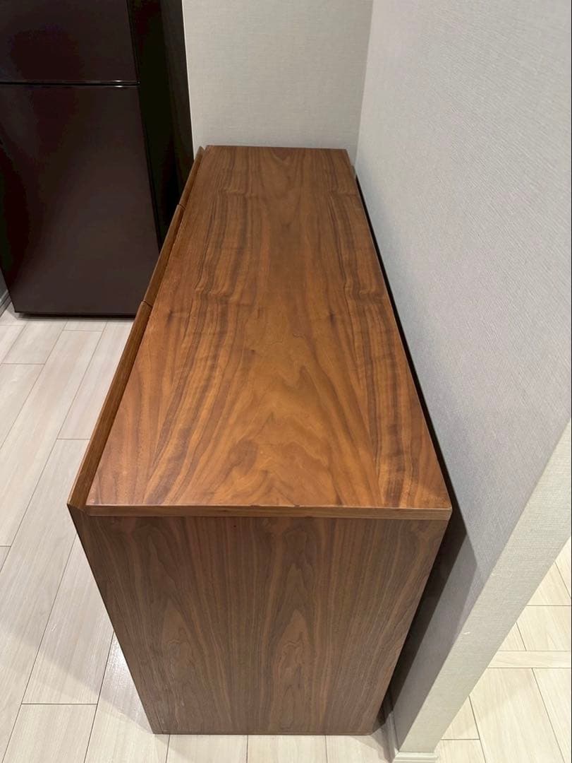 ACTUS【名作】 サイドボード 落ち着きのある重厚感 ウォールナット製