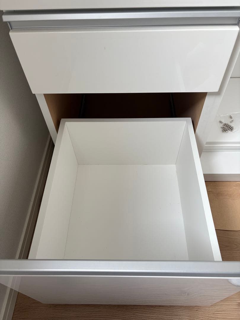 ニトリ・キッチンカウンター・食器棚、木製レンジボード