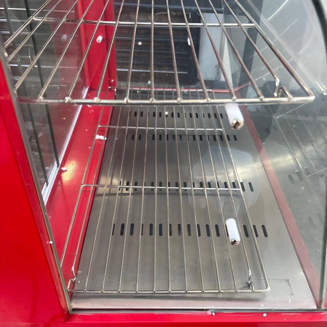 赤いガラスショーケース 中型未使用品傷あり