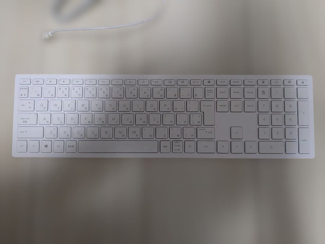 HP デスクトップPC ホワイト