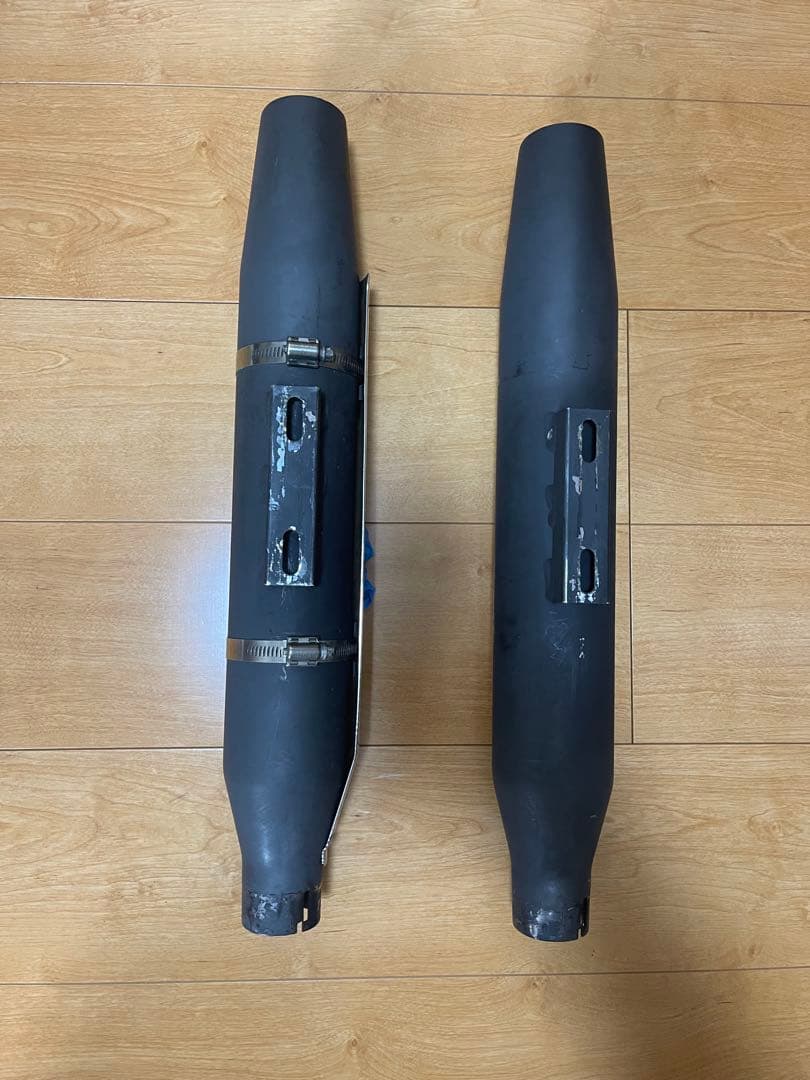 クロームワークス　マフラー　ダイナ