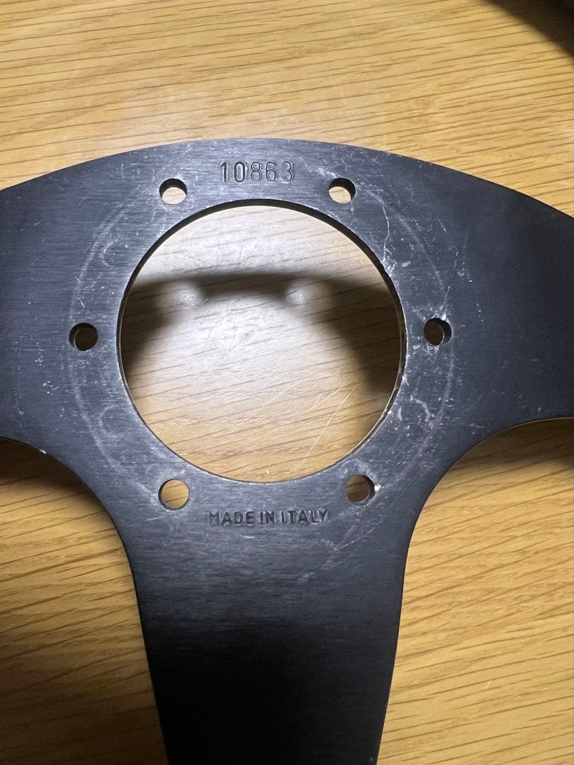 NARDI ステアリングホイール ホーンボタン付き