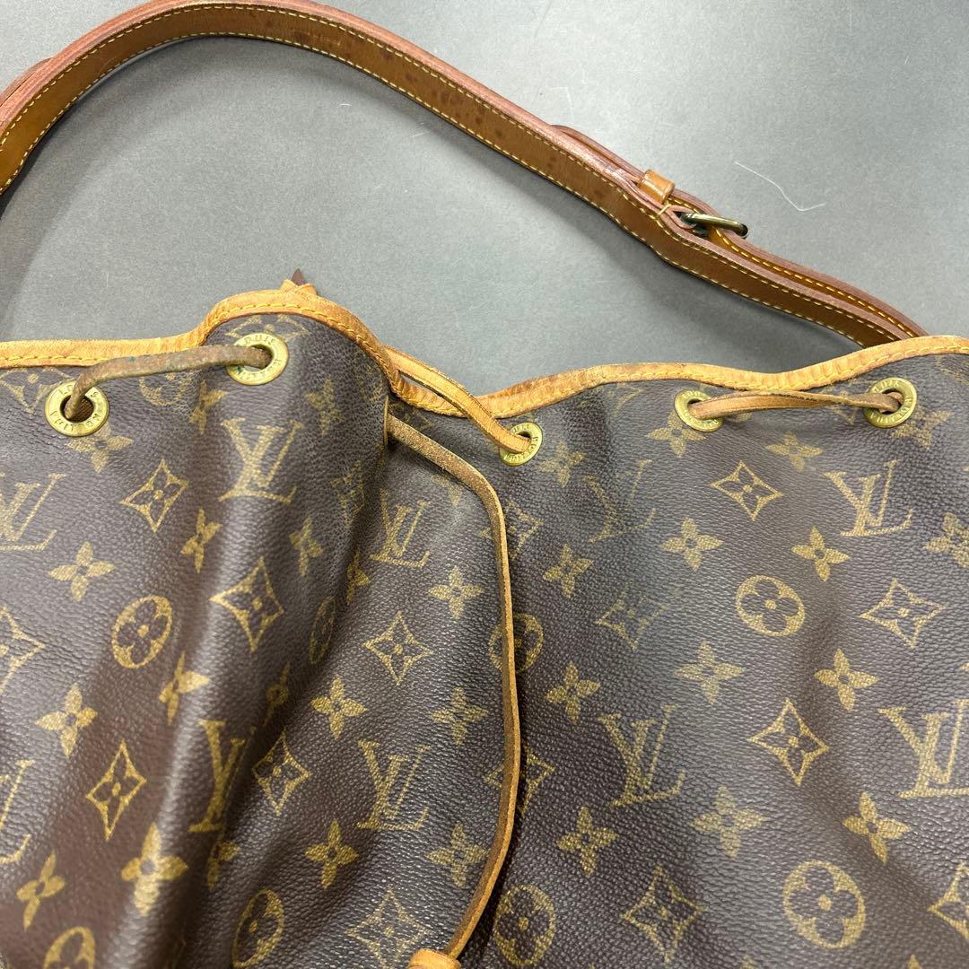 Louis Vuitton モノグラム　ノエ　M42224