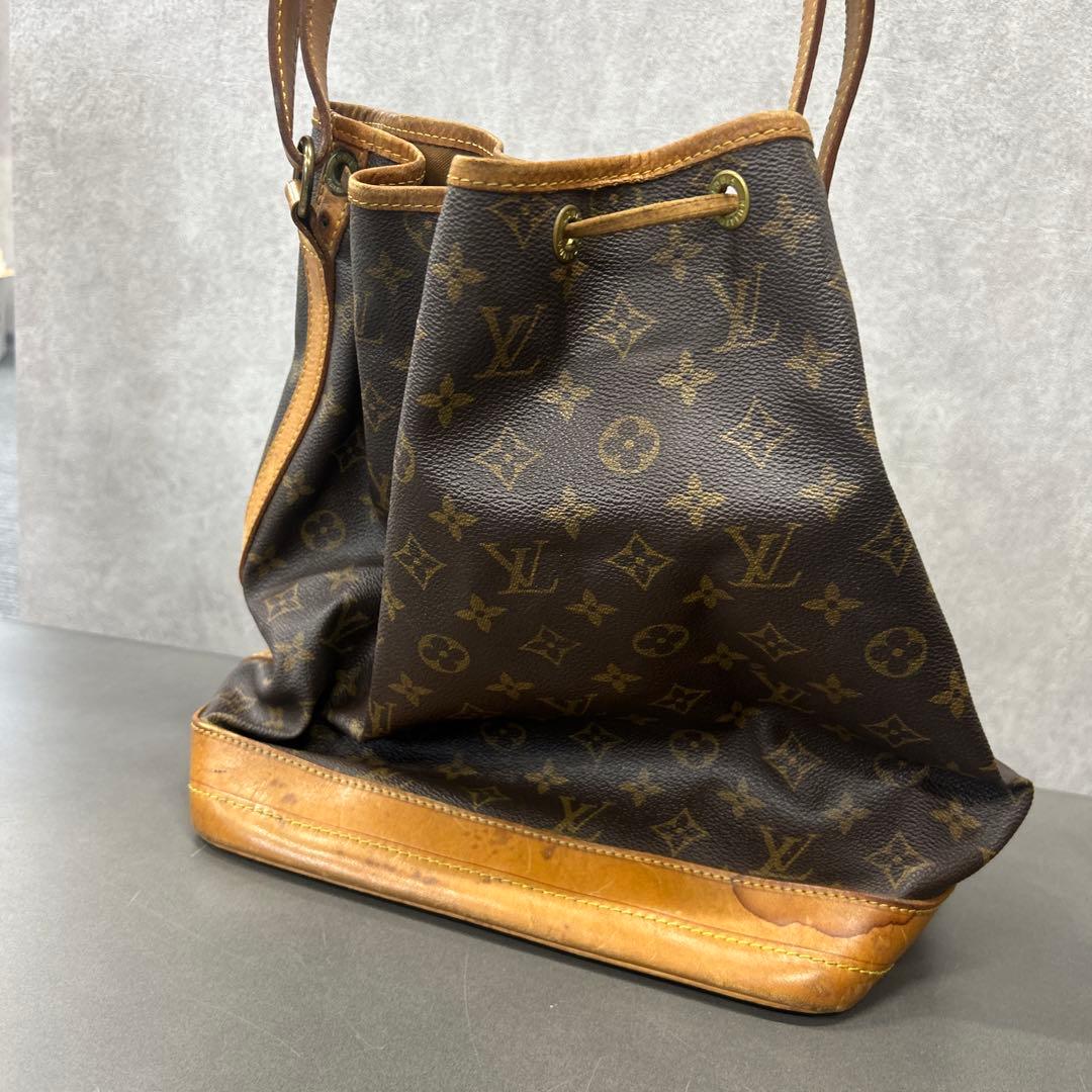 Louis Vuitton モノグラム　ノエ　M42224