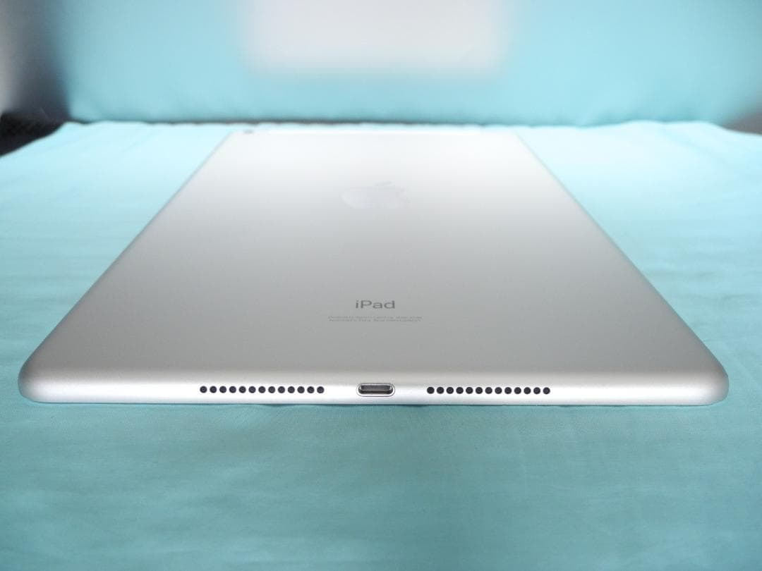 バッテリー新品　第7世代iPad SIMフリー