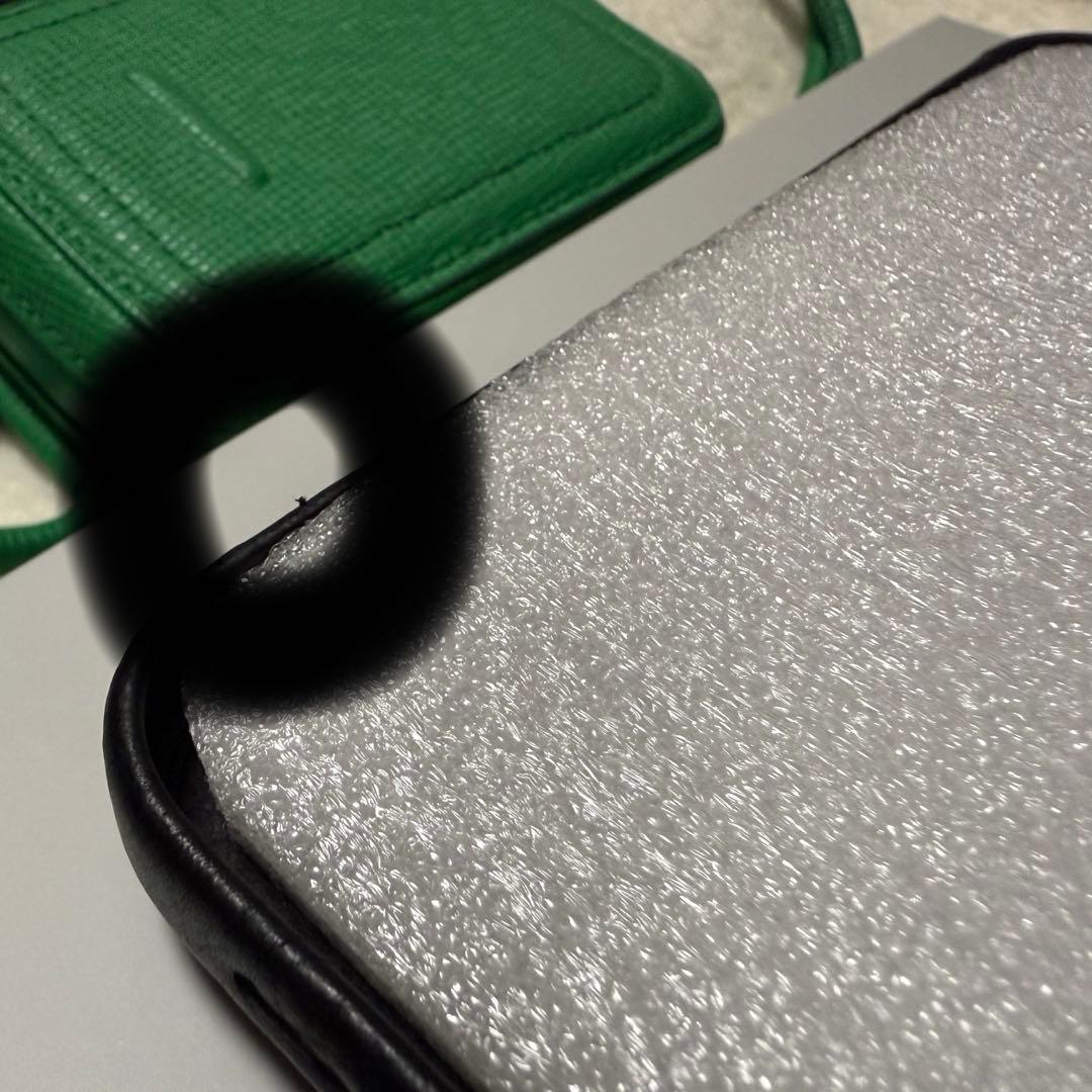 objcts.io スマホショルダー16promax ストラップ付きiPhone