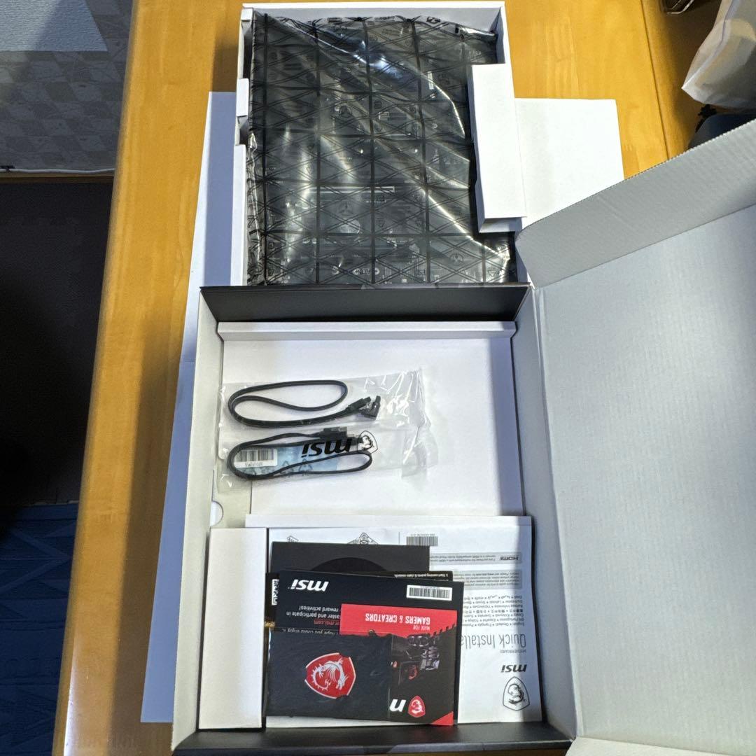 CPU AMD Ryzen7 5700X3D+MSI B550 GAMING PLUS