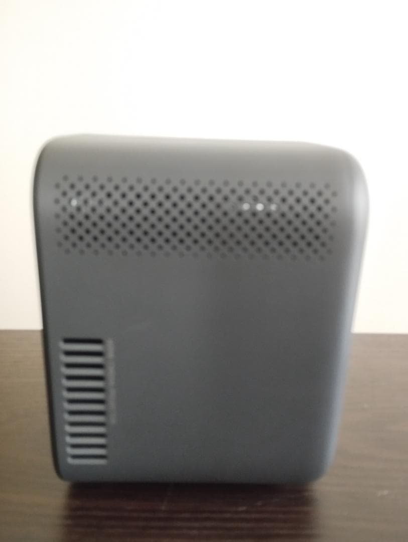 Xiaomi Smart Projector L1 本体