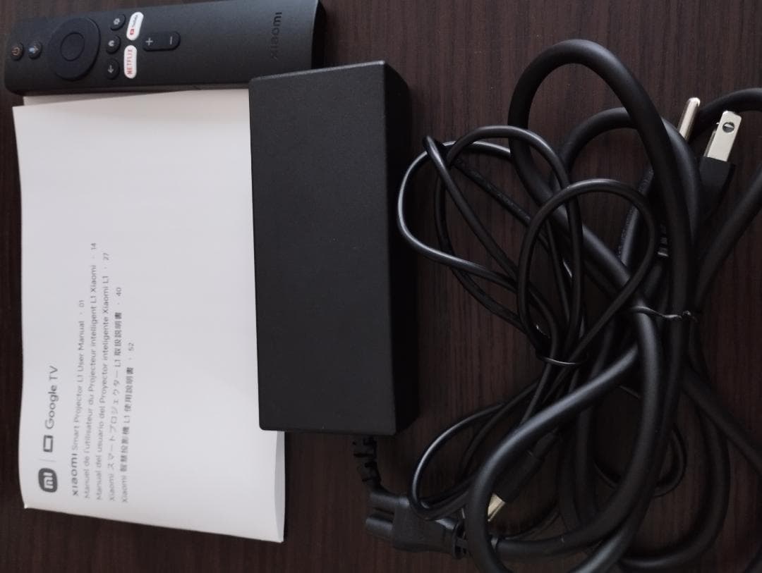 Xiaomi Smart Projector L1 本体