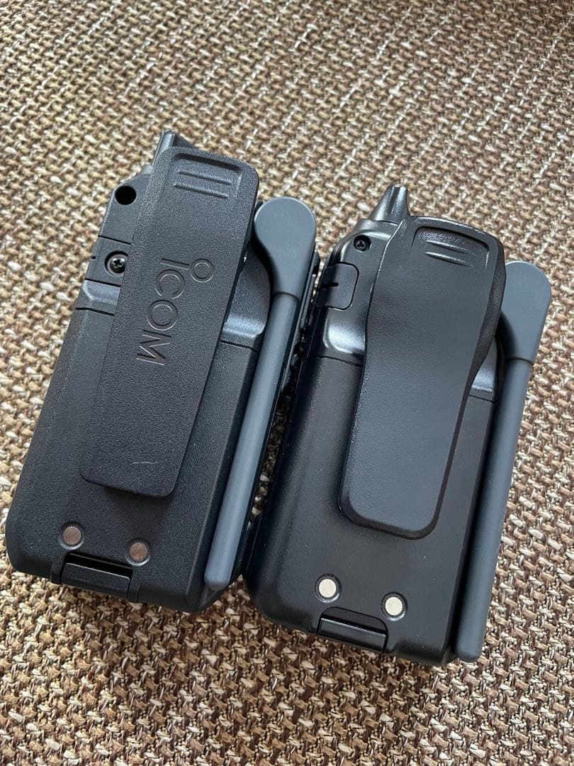 特定小電力トランシーバー2台（ICOM　IC-4110　IC4120）+オマケ