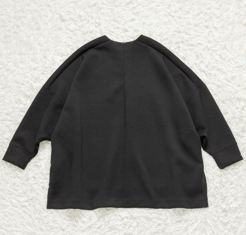 美品 Whim Gazette ウィムガゼット ダンボールプルオーバー ブラック