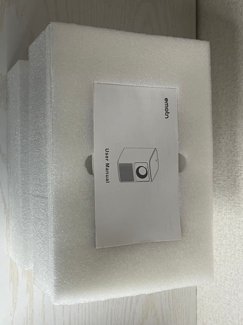 【美品】Emotn N1 ホワイト プロジェクター 使用回数少 箱あり 傷なし