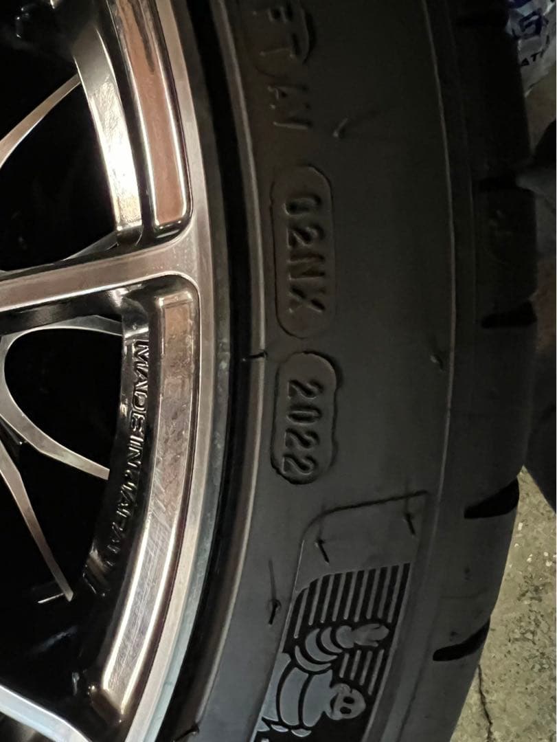 ひろ、Rays.19インチホイールタイヤセット