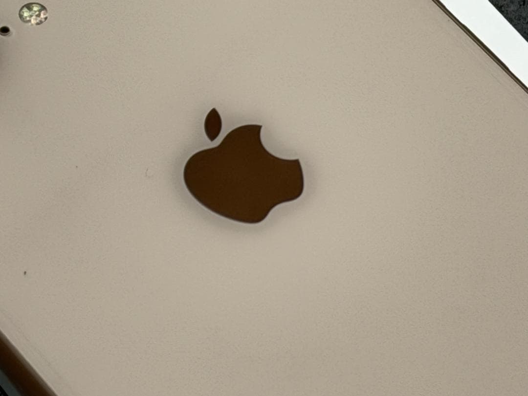 iPhone 8 Plus 64GB ゴールド SIMフリー【箱・付属品完備】