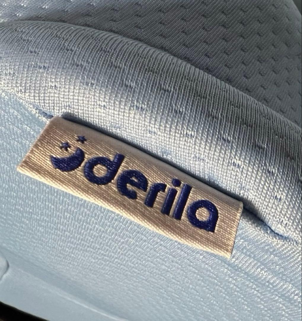 新品未開封Derila デリラ 低反発 メモリーフォーム 枕 快眠枕　枕カバー付