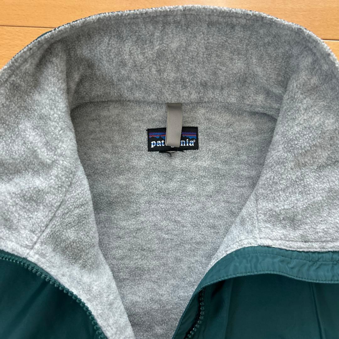 パタゴニア　シェルドシンチラ グリーン　ナイロンジャケット　雪なし