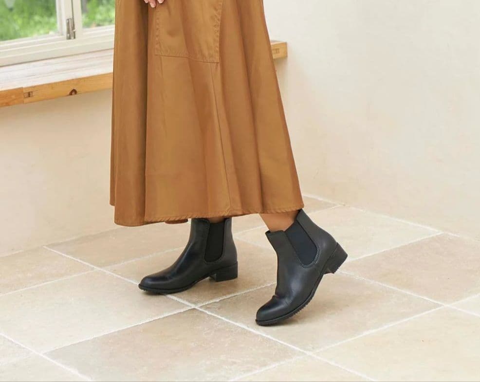 ☆未使用品☆ ing イングサイドゴアショートブーツ 23cm 黒