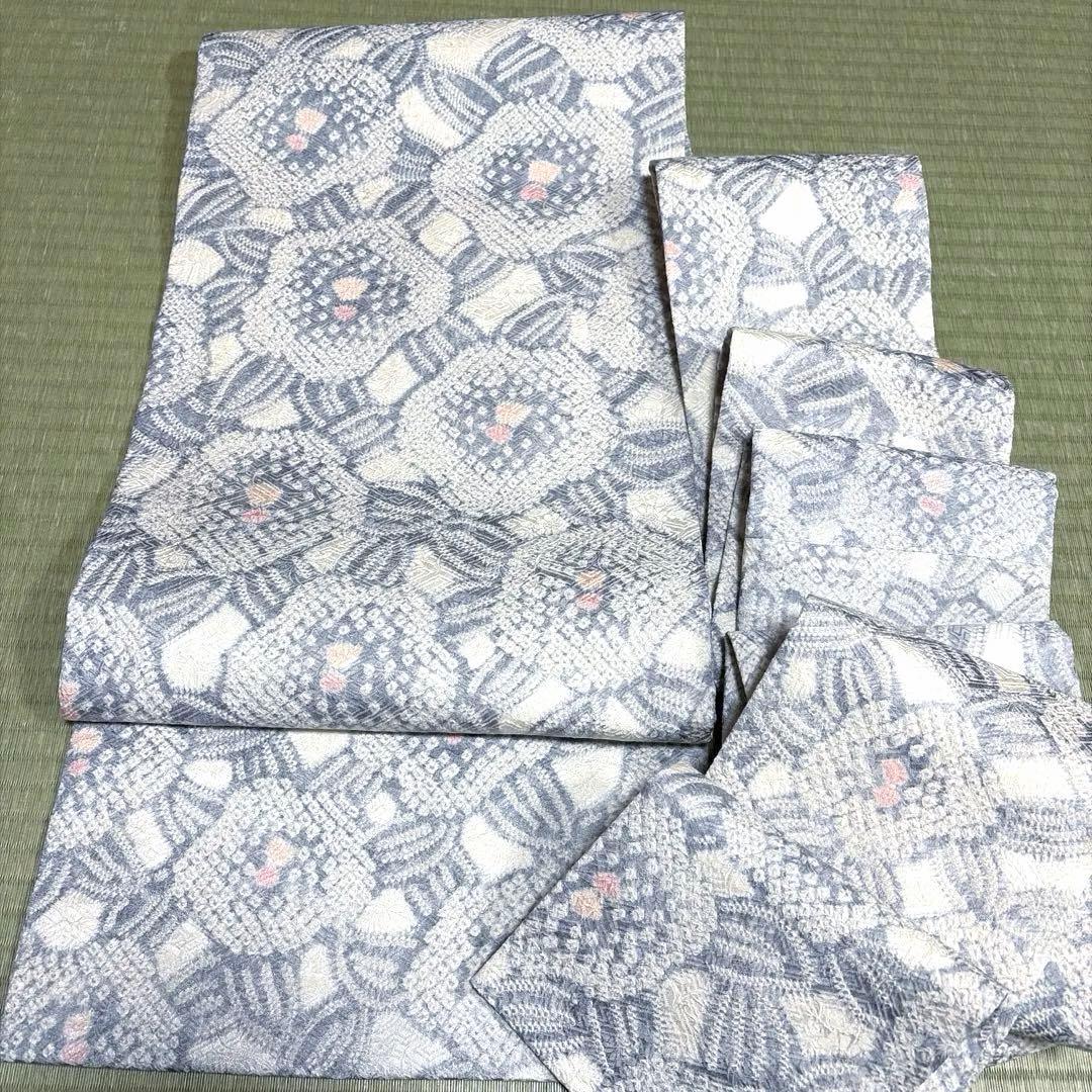 正絹　全通名古屋帯《絞り　花》