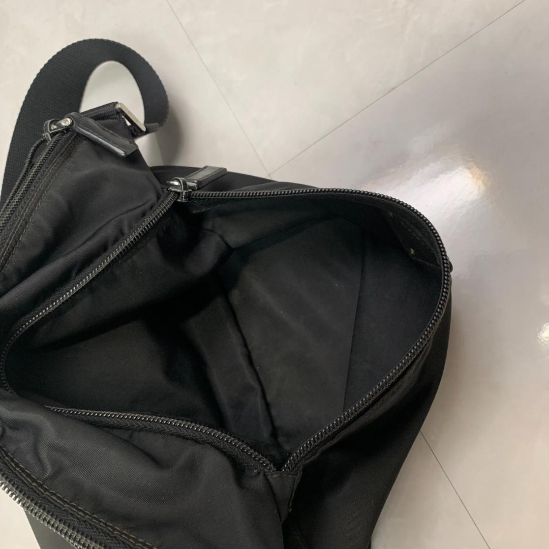 PRADA ショルダーバッグ プラダ カメラバッグ BT0421 後期 良品 黒