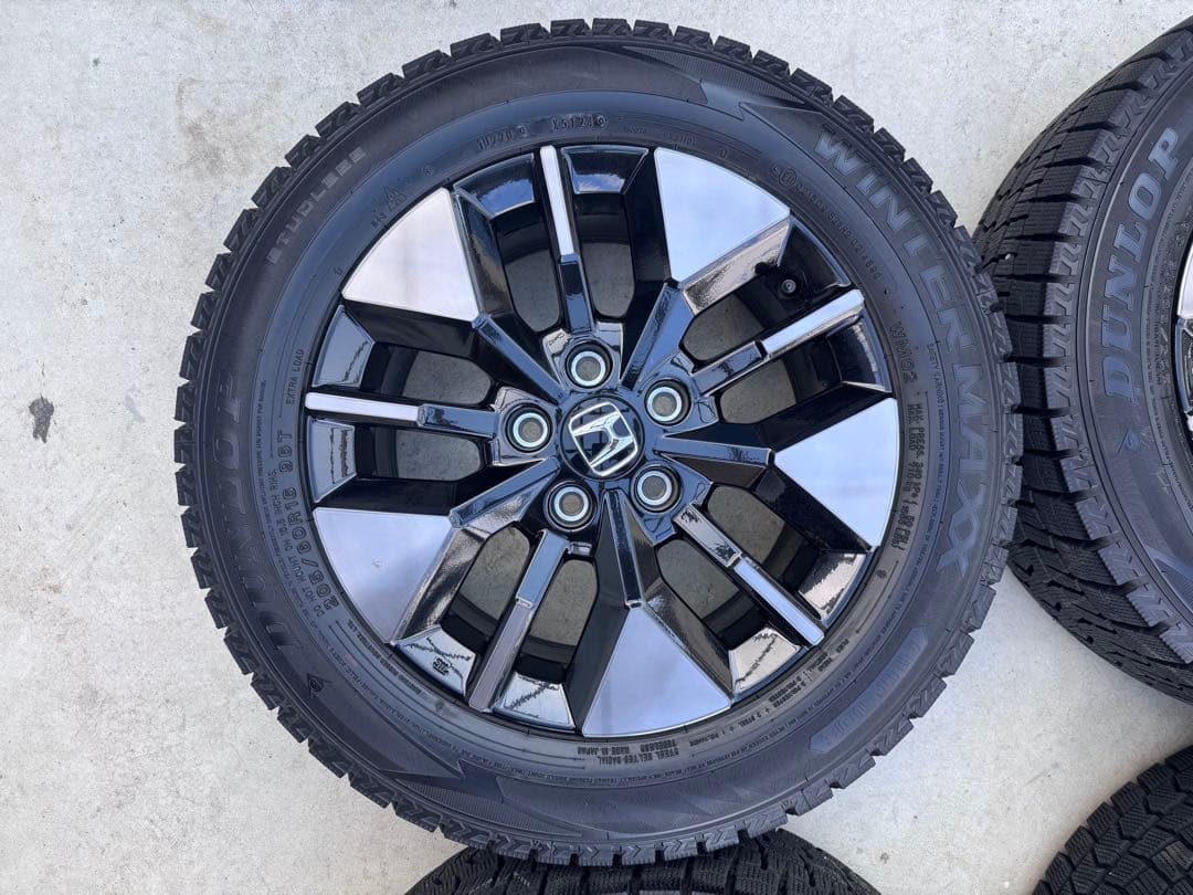 ステップワゴン　RP6,7,8 スタッドレスタイヤ　バリ溝