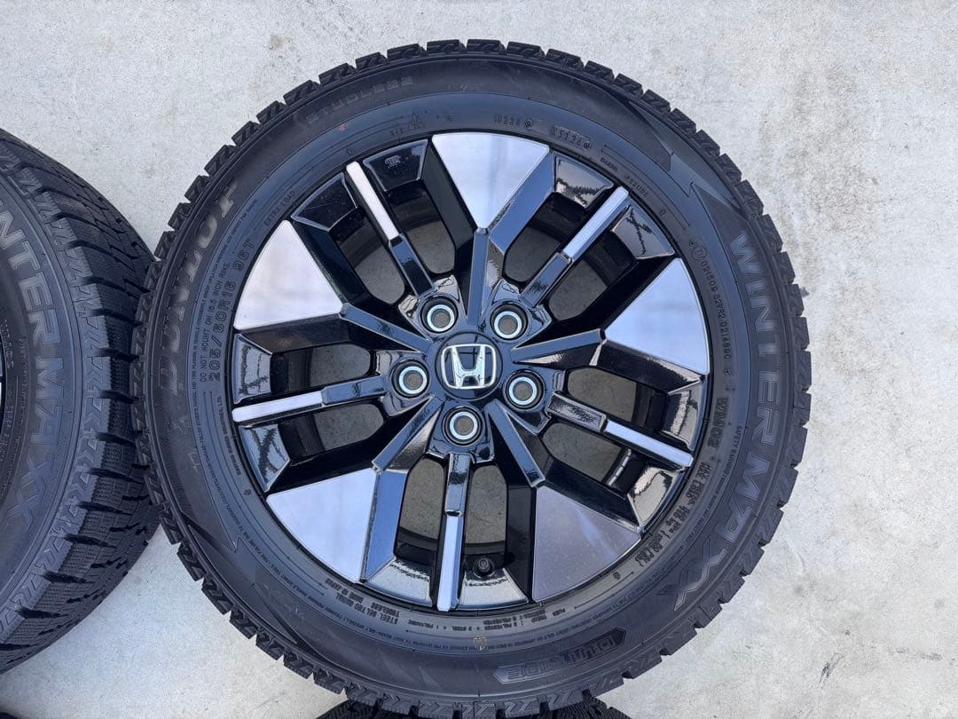 ステップワゴン　RP6,7,8 スタッドレスタイヤ　バリ溝