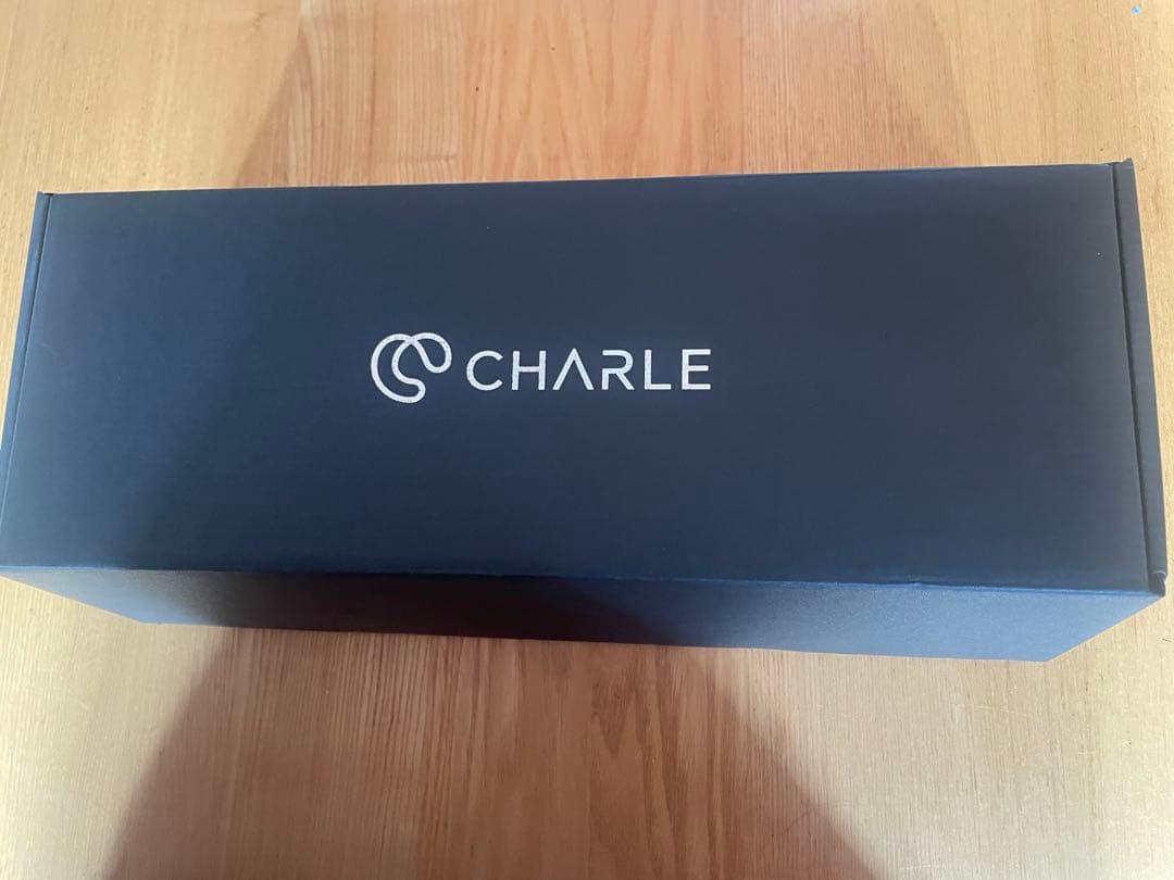 CHARLE ヘアアイロン ホワイト 収納ケース付き