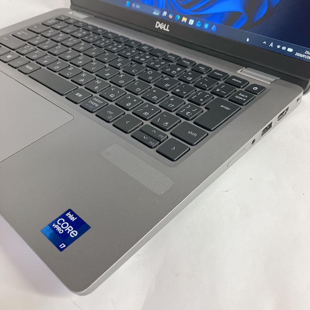 LATITUDE 5320 / 11世代コア7/16GB/NVMe 256GB