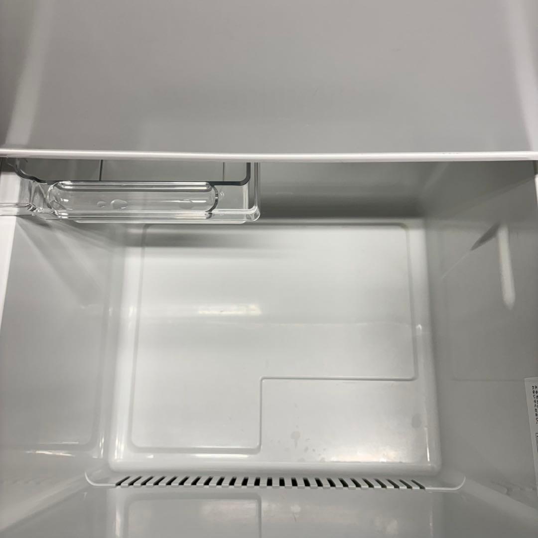 520 ハイセンス　大型冷蔵庫　200L強　小型　1〜4人暮らし用　右開き